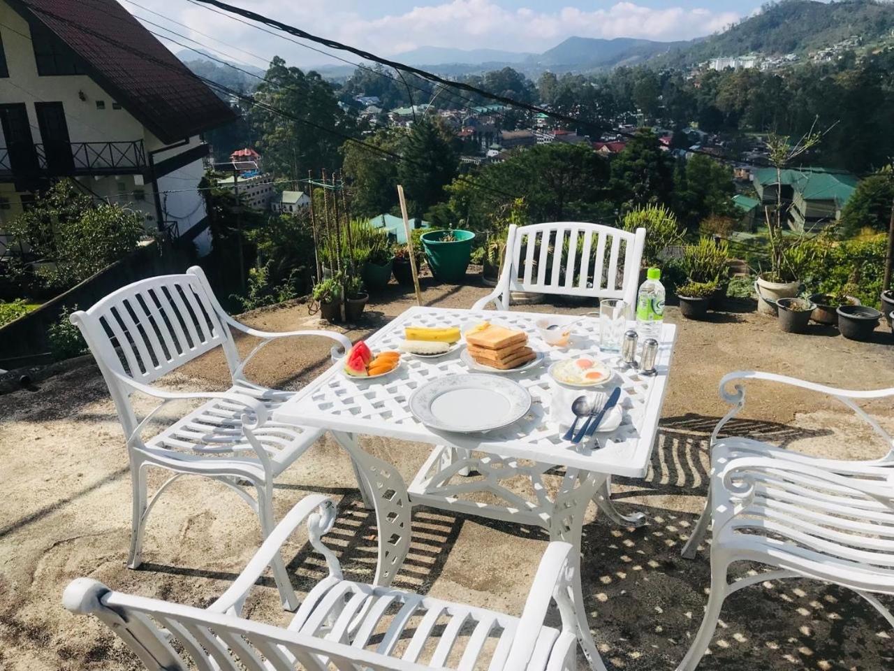 Shiny View Hotel Nuwara Eliya Bagian luar foto